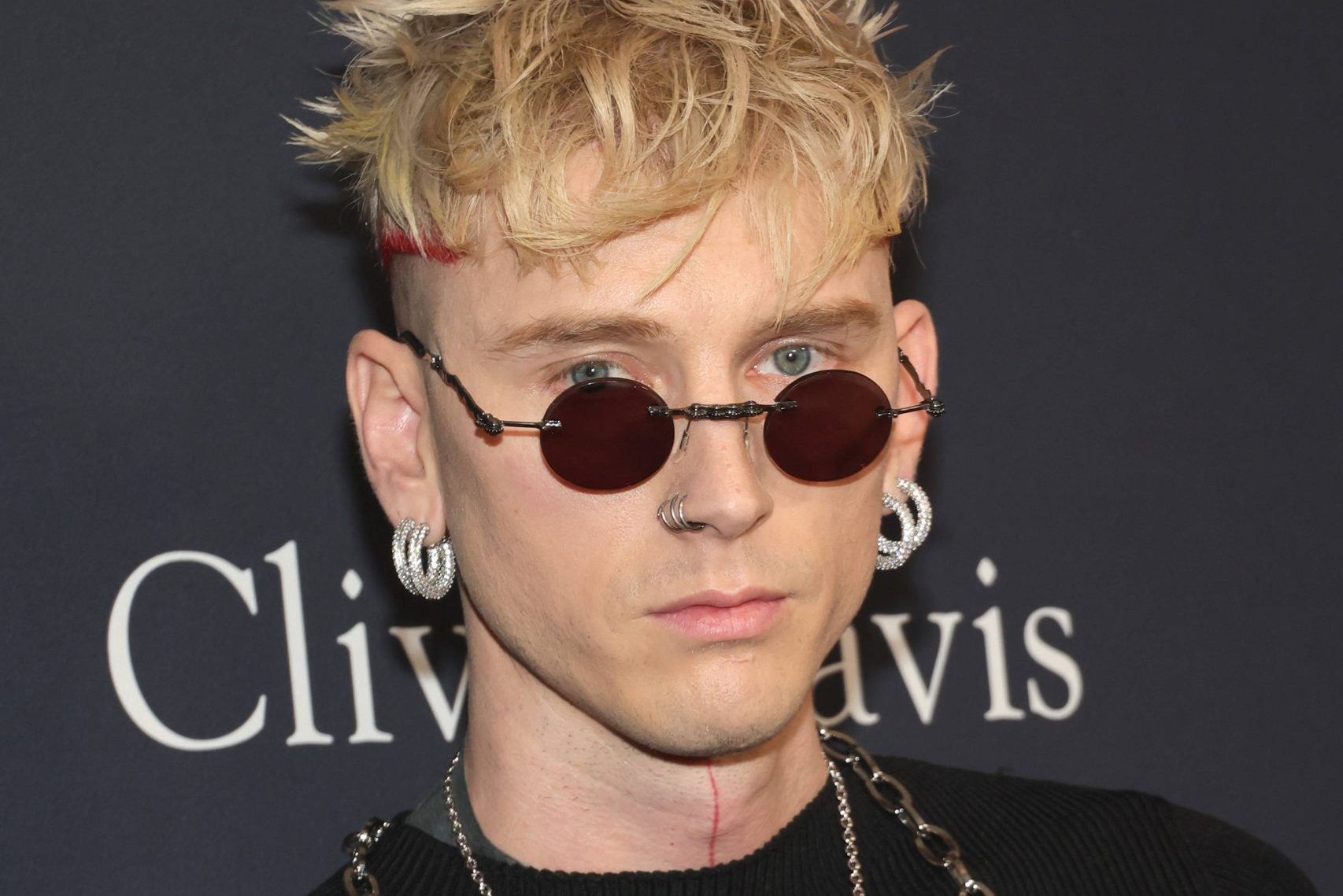 Machine Gun Kelly Stuns Fans With Name Change - Pubity
