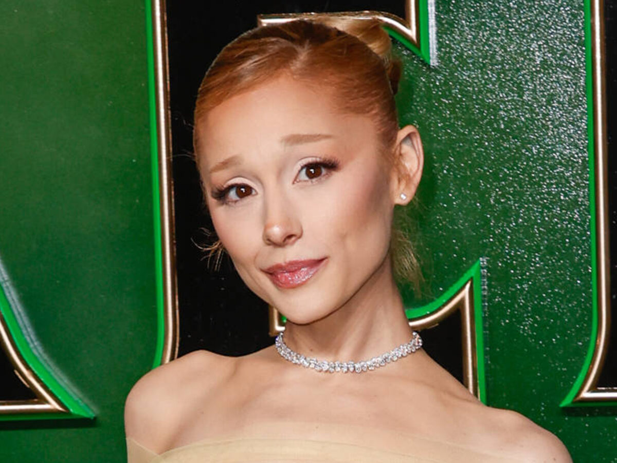 Ariana Grande will present an award at the 2025 SAG Awards