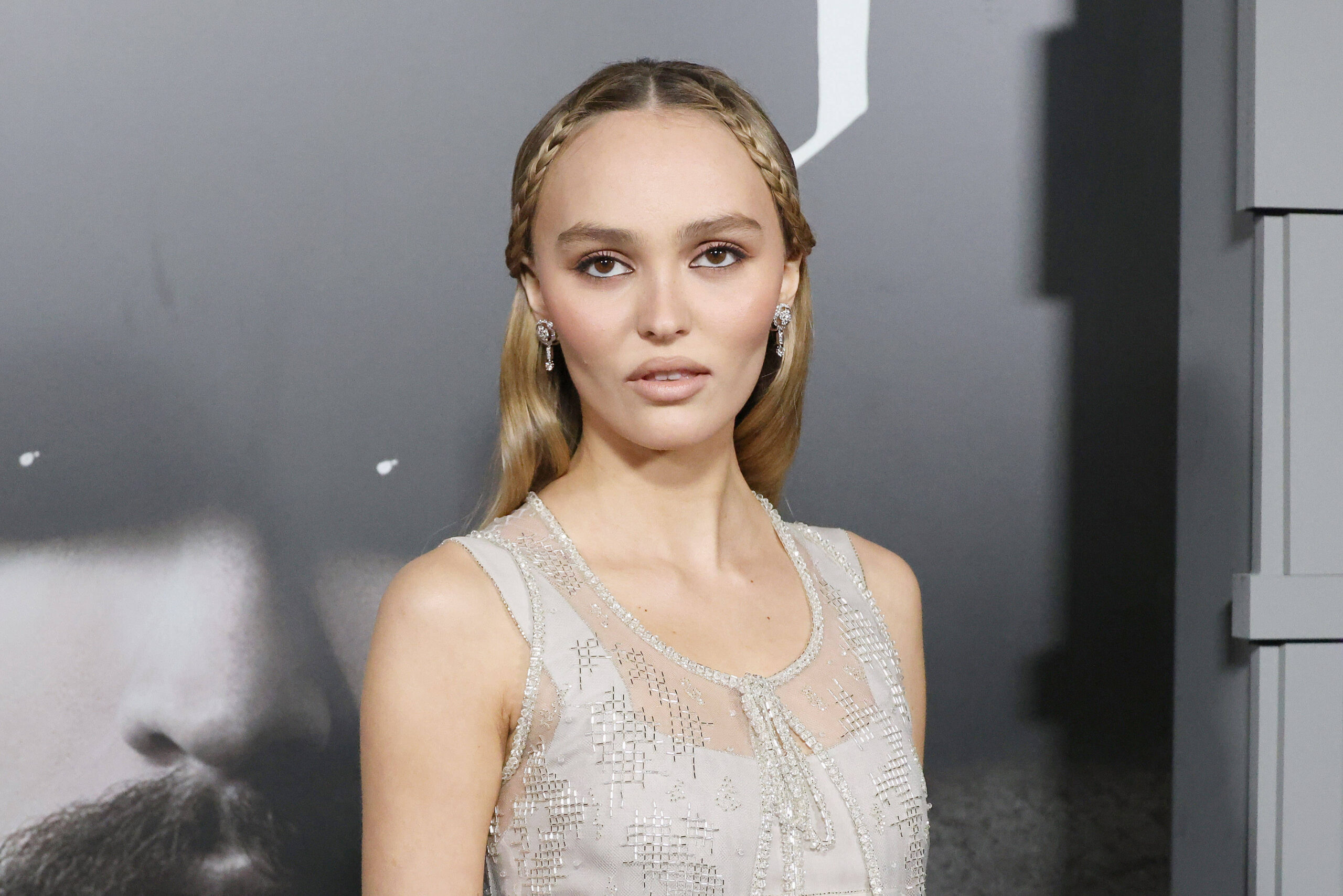 Lily-Rose Depp Net Worth: What we know - Pubity