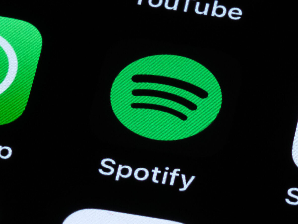 Spotify unveils “snooze button” for unwanted songs 