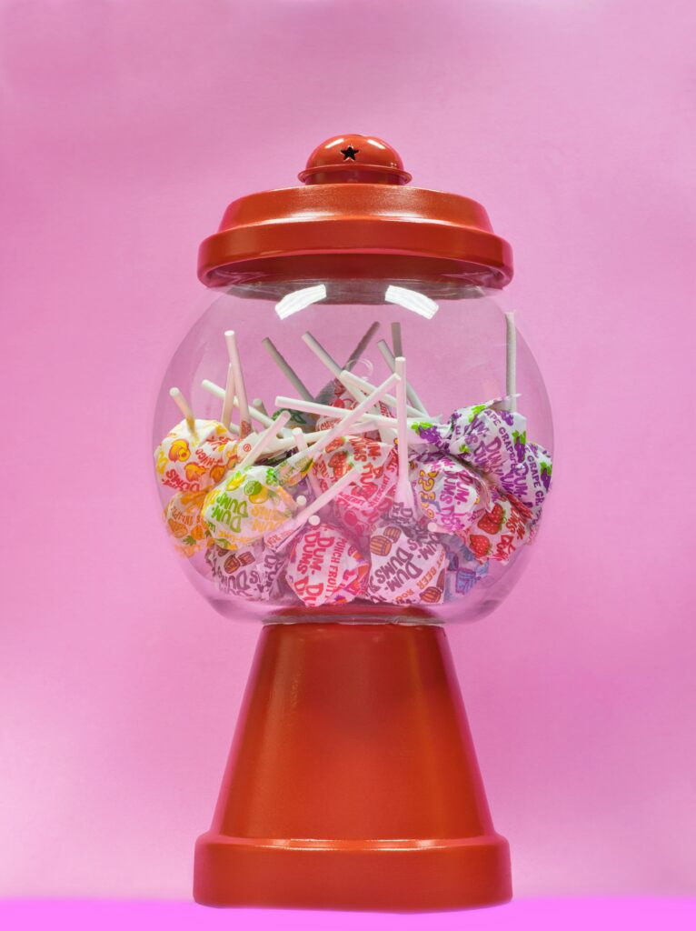 70,000 lollipops