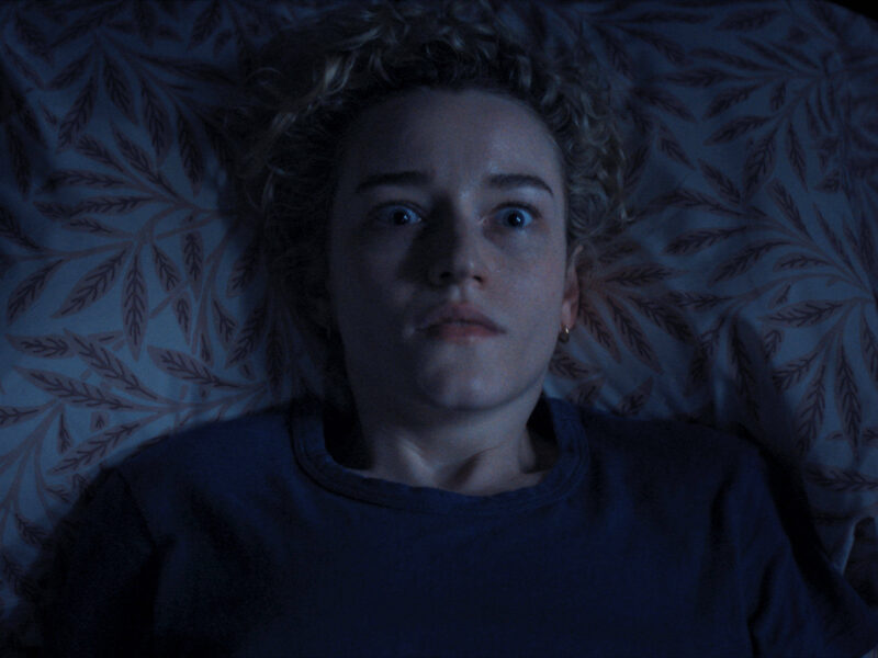 Julia Garner plays Justine in Weapons